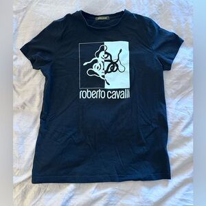 EUC men’s Roberto Cavalli slim fit t shirt size XL